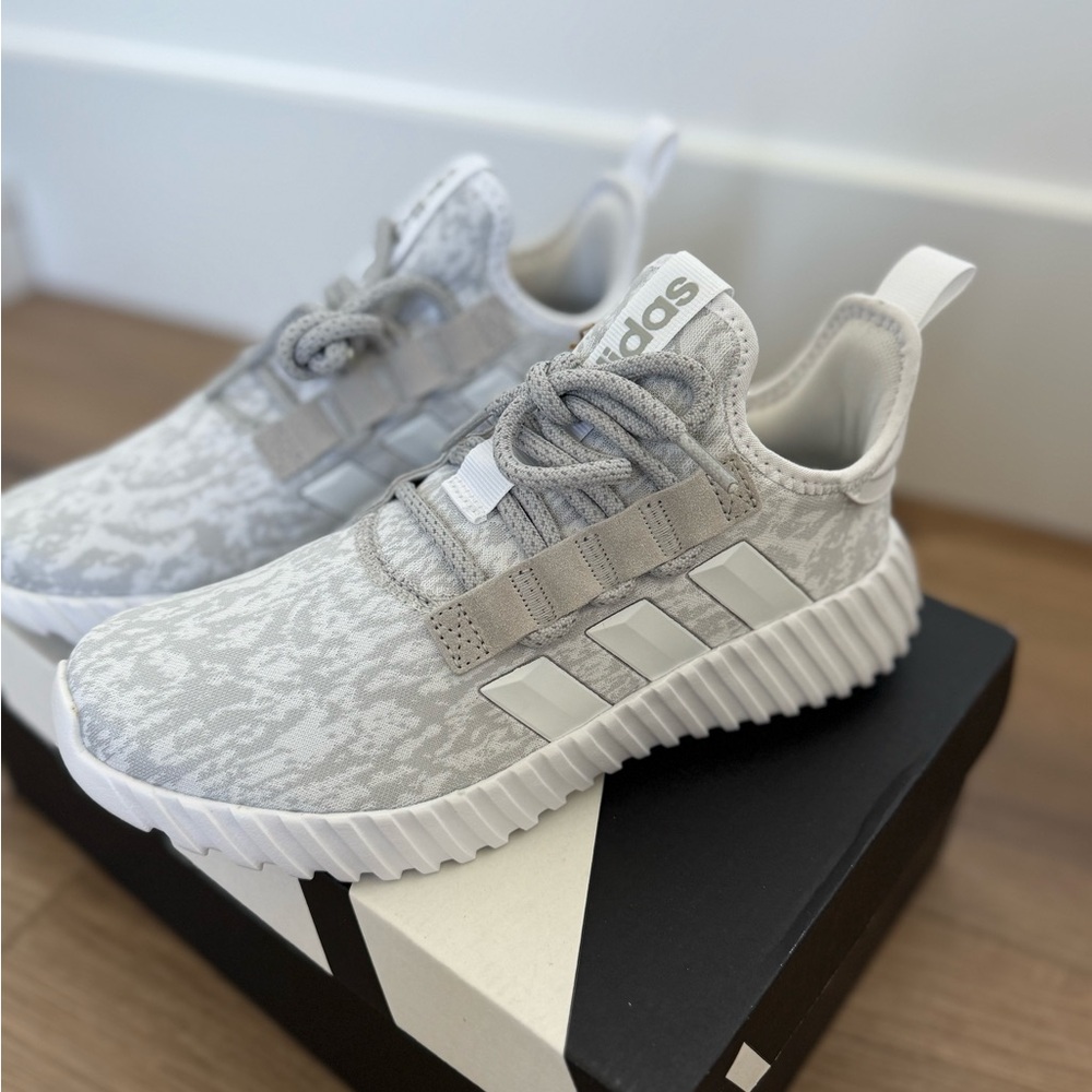 Adidas Kaptir 3.0 Running Shoes